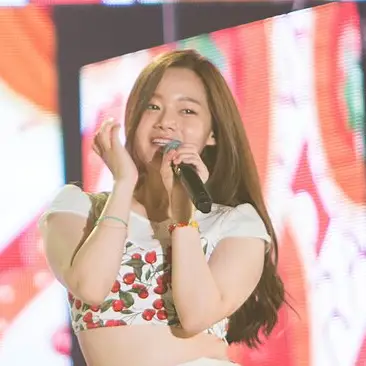 초윤 사진