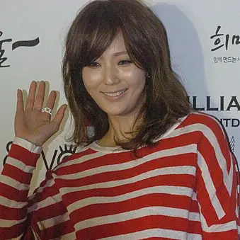 안혜경 사진