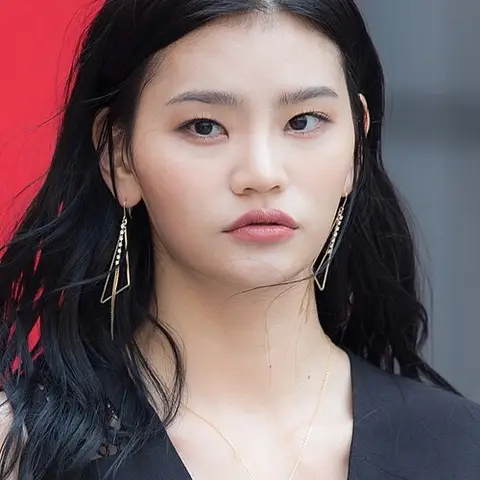 안다 사진