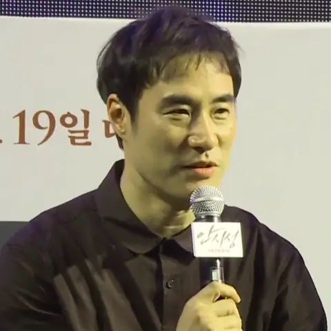 배성우 사진
