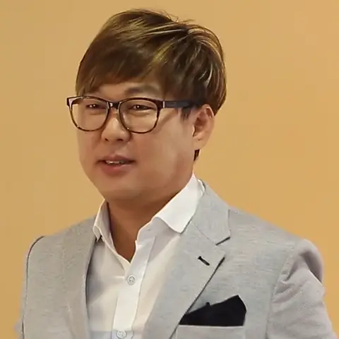 변진섭 사진