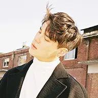 딘 사진