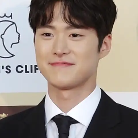 공명 사진