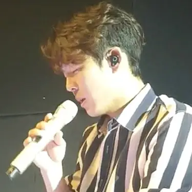 하동균 사진