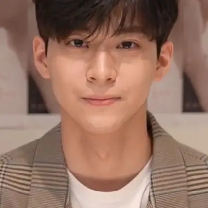 한기찬 사진