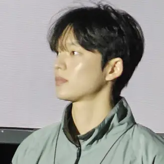 한현준 사진