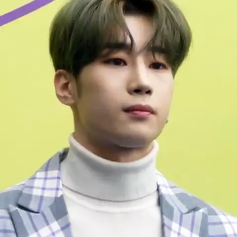 한승우 사진