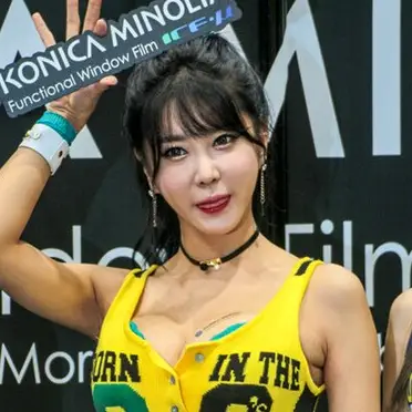 허윤미 사진