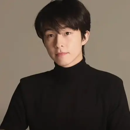 홍경 사진