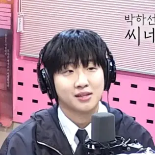 홍사빈 사진