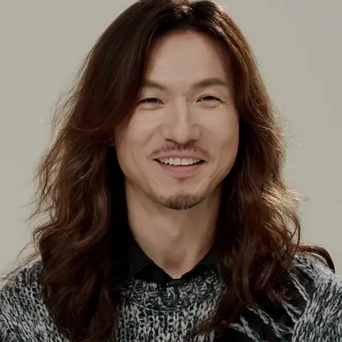 정홍일 사진