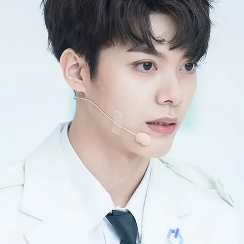 지한솔 사진