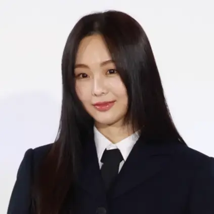 금새록 사진