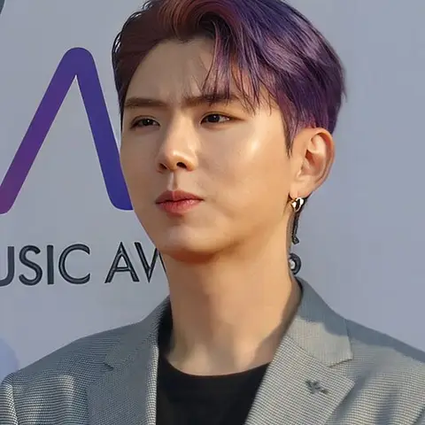 기현 사진
