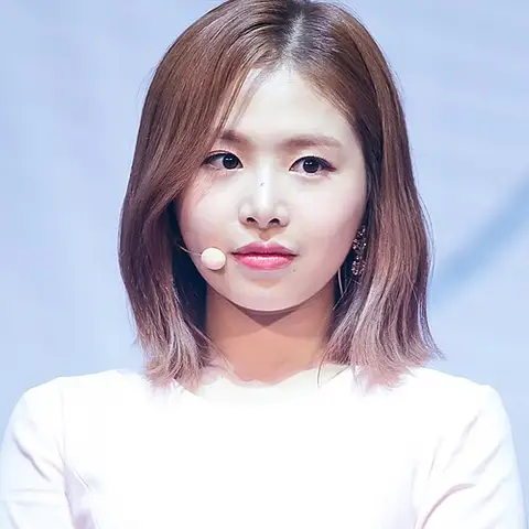 김채원 사진