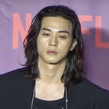 김지훈 사진