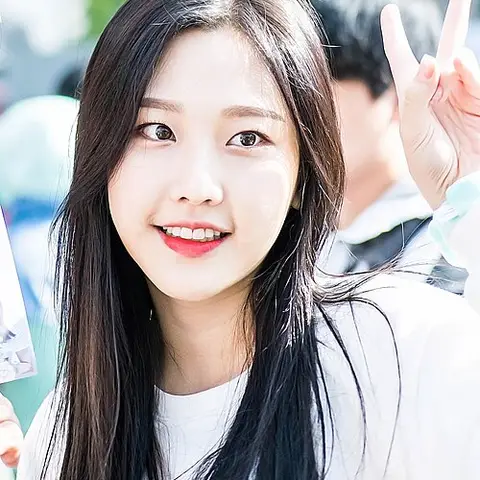 나윤 사진