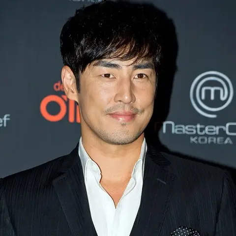 김성수 사진