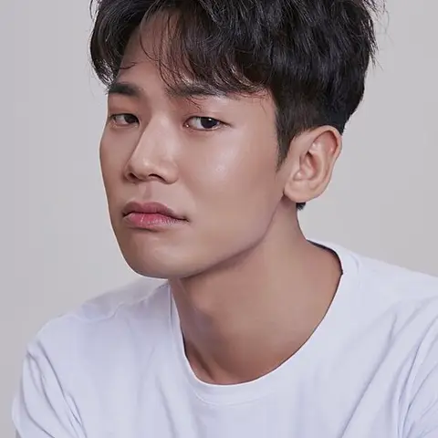 김영훈 사진