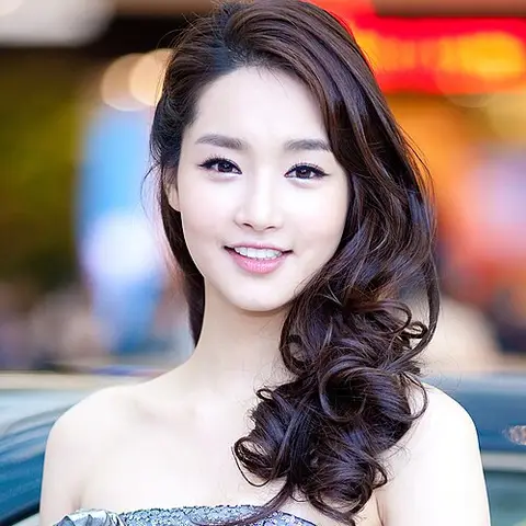 김유미 사진