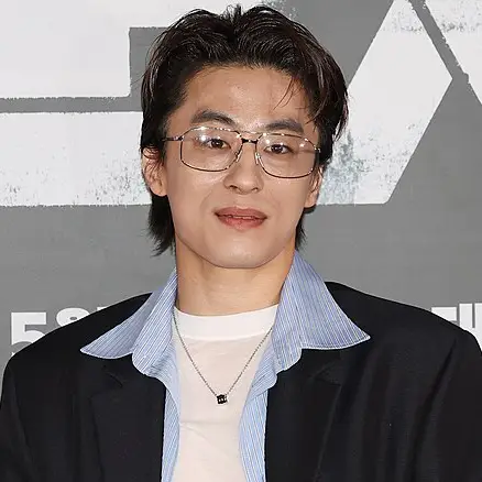구교환 사진
