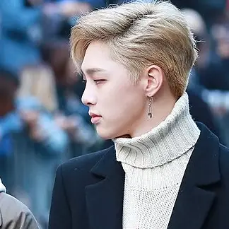 권현빈 사진
