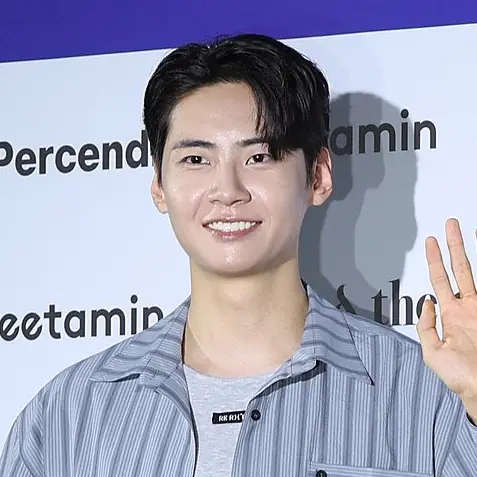 이진혁 사진