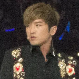 이민우 사진