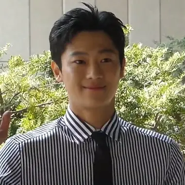이신영 사진