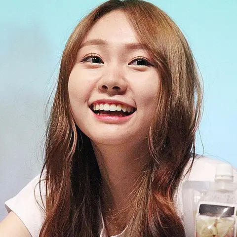 미소 사진