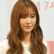 나혜미 사진