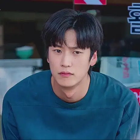 나인우 사진