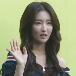 손지현 사진