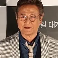 박근형 사진