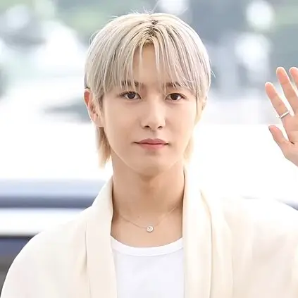 런쥔 사진