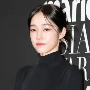 노윤서 사진