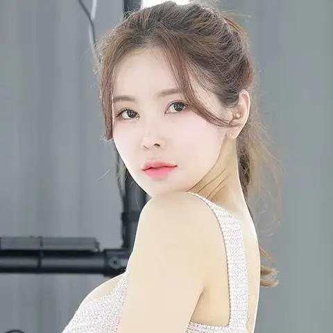 신새롬 사진