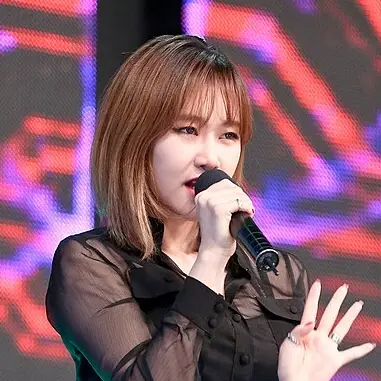 예지 사진