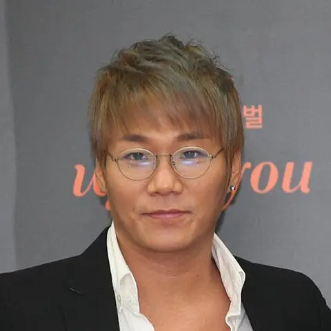 윤민수 사진
